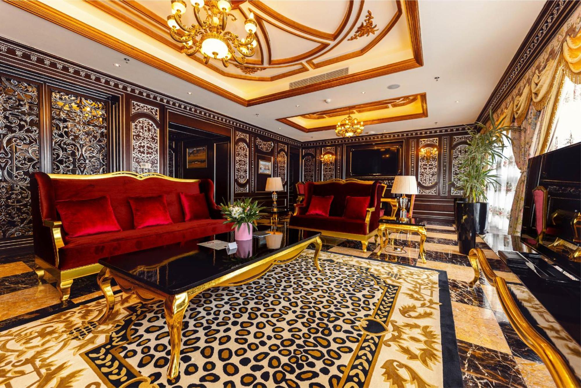 华凌第比利斯酒店 外观 照片 Lobby